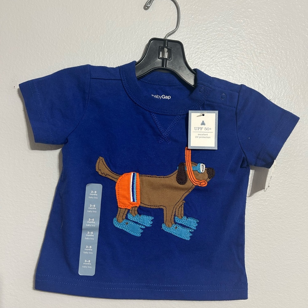 GAP Blue Short Sleeve Tee with Fun Dog Graphic